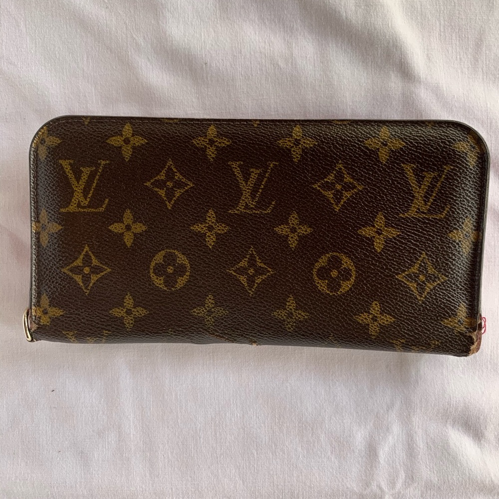 Louis Vuitton wallet
